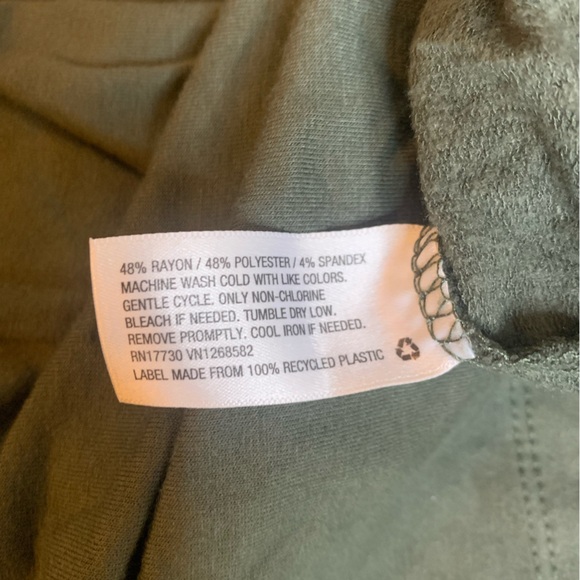 Ava & Viv Olive Long Sleeve Tee - Picture 3 of 4